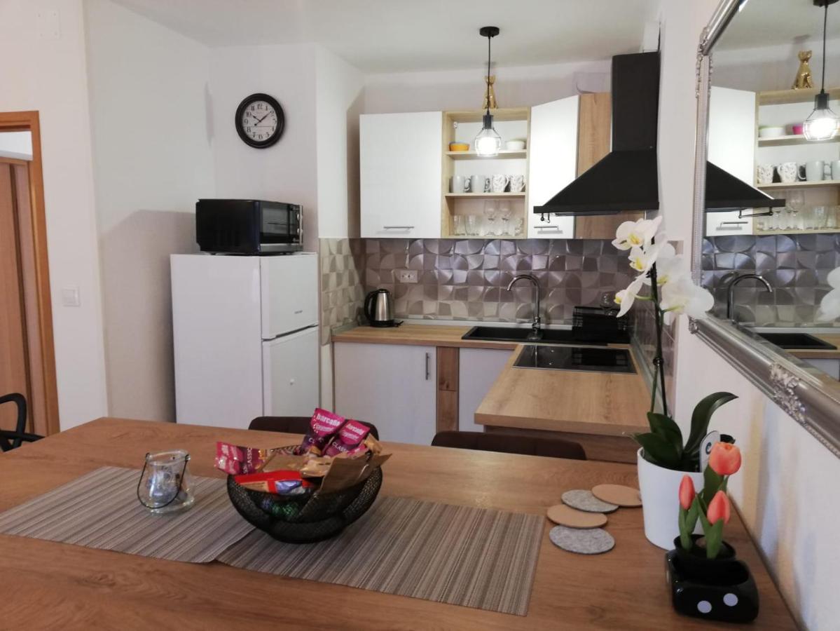 Апартаменти Apartman Morean Шибеник Екстер'єр фото