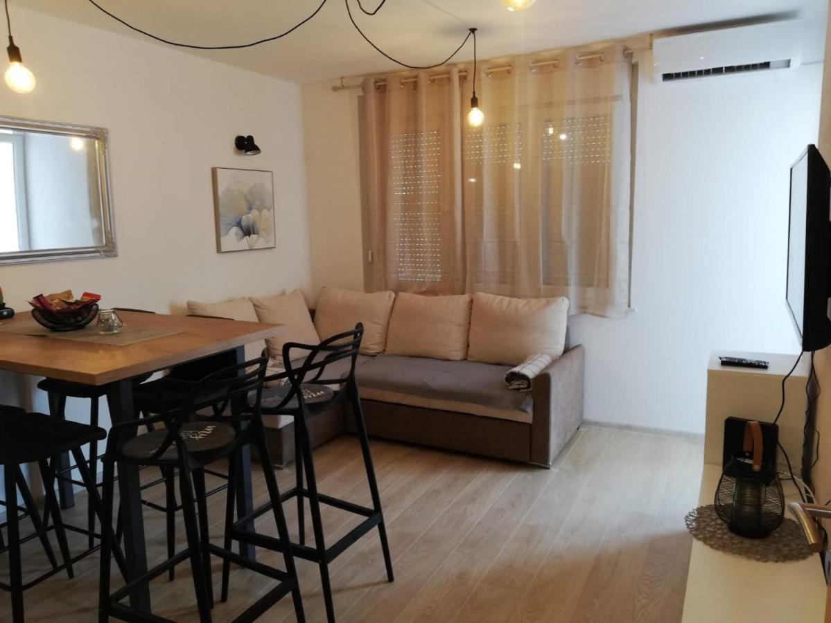 Апартаменти Apartman Morean Шибеник Екстер'єр фото